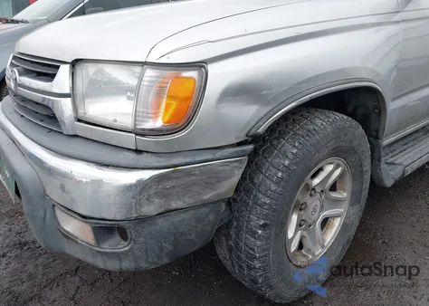 2001 Toyota 4Runner Sr5 V6 z USA, uszkodzony, nr VIN JT3GN86R410207484
